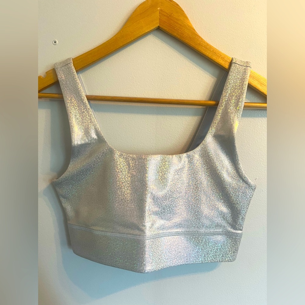 NWT - Fabletics Shimmer Iridescent Harley Midi Medium Impact Bra